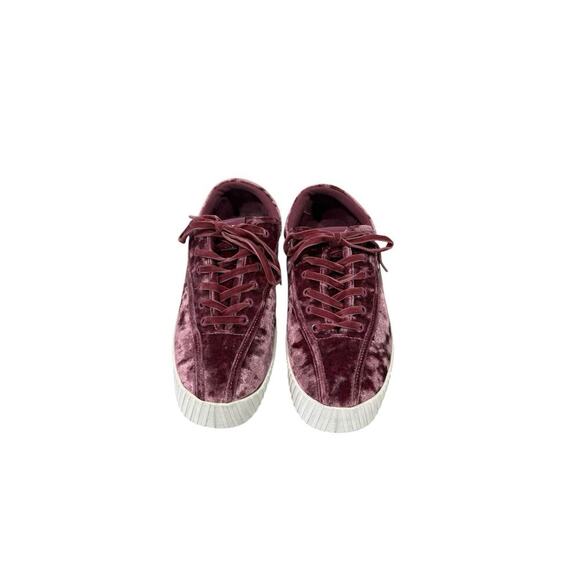 Tretorn Nylite 4 Bold Pink Crushed Velvet Low-Top Platform Sneaker Sz 9.5 Shoes - Picture 2 of 8
